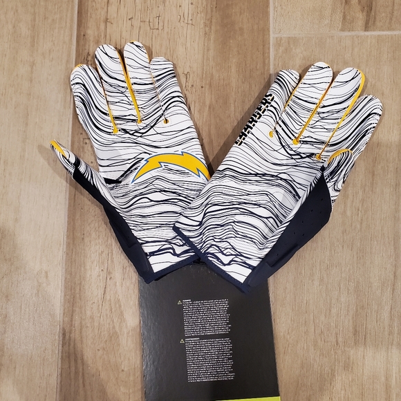 NIKE VAPOR JET 5.0 L.A. CHARGERS FOOTBALL GLOVES - Picture 3 of 5